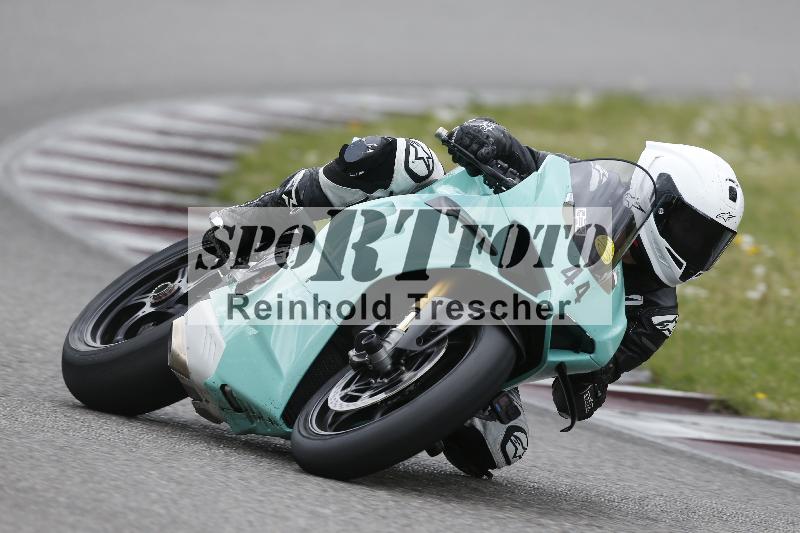 /09 19.04.2026  Caremotion get faster ADR/Gruppe gelb/44